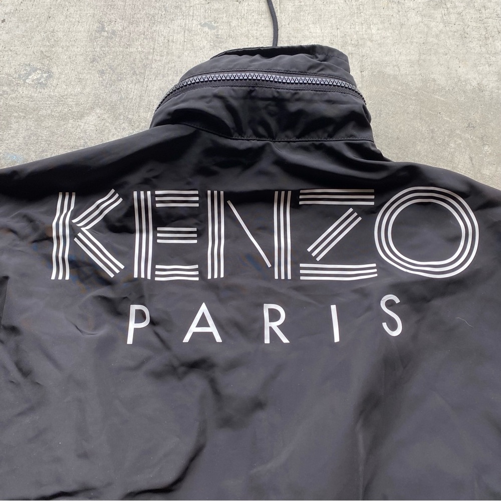Kenzo Logo Black Nylon Feminine Windbreaker EUC
Small - Picture 3 of 8